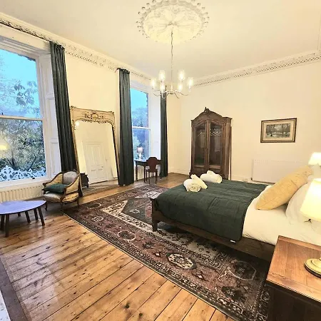 Period Newly Renovated Great Neighbourhood 더블린