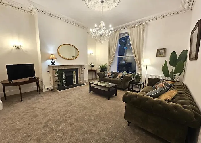 펜션 Period Newly Renovated Great Neighbourhood