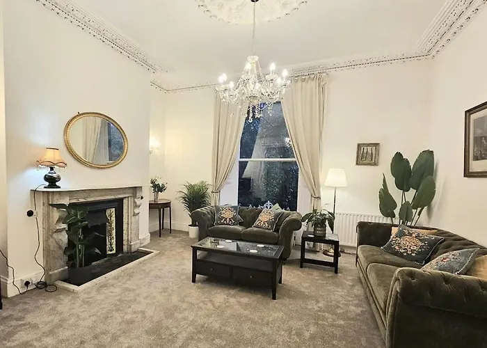 Period Newly Renovated Great Neighbourhood 펜션