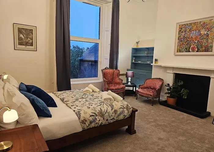 Period Newly Renovated Great Neighbourhood * 더블린