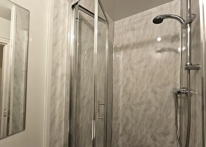 Period Newly Renovated Great Neighbourhood * 더블린